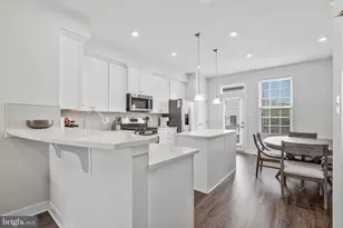 2736 Velocity Rd, Herndon, VA 20171 - Photo 11