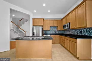 8303 Allerdale Ct, Lorton, VA 22079 - Photo 15