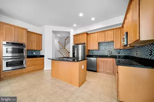 8303 Allerdale Ct, Lorton, VA 22079 - Photo 15
