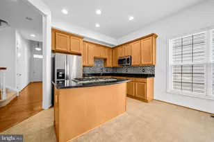 8303 Allerdale Ct, Lorton, VA 22079 - Photo 13
