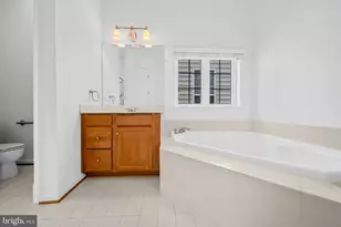 8303 Allerdale Ct, Lorton, VA 22079 - Photo 37