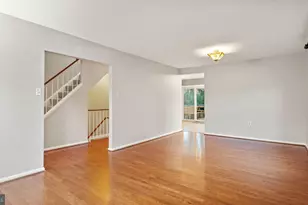 4453 Holly Ave, Fairfax, VA 22030 - Photo 7