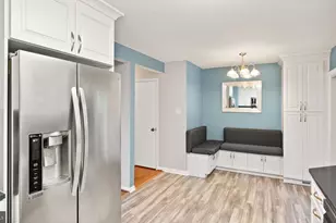 4453 Holly Ave, Fairfax, VA 22030 - Photo 13
