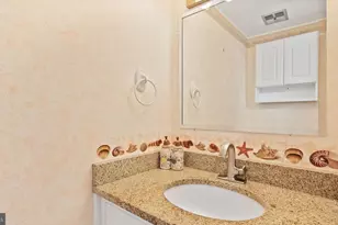 4453 Holly Ave, Fairfax, VA 22030 - Photo 17