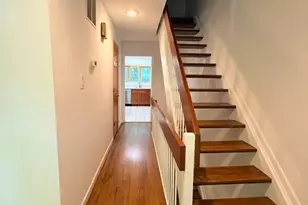 2071 Golf Course Dr, Reston, VA 20191 - Photo 7