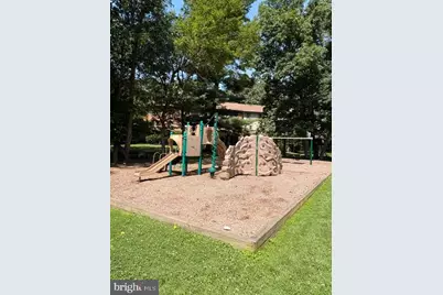 2071 Golf Course Drive, Reston, VA 20191 - Photo 41