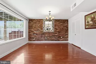6811 Valley Brook Dr, Falls Church, VA 22042 - Photo 7