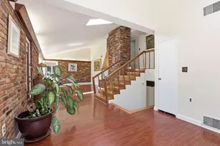 6811 Valley Brook Dr, Falls Church, VA 22042 - Photo 5