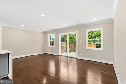 8118 Ainsworth, Springfield, VA 22152 - Photo 25