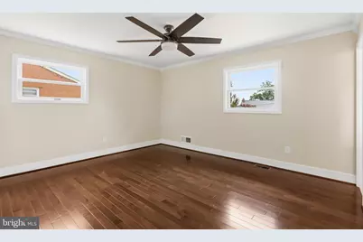 8118 Ainsworth, Springfield, VA 22152 - Photo 9