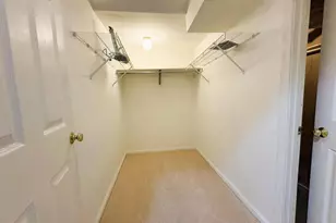 4507 Highland Green Ct, Alexandria, VA 22312 - Photo 11