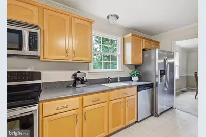 9385 Saddlemount Court, Springfield, VA 22153 - Photo 17