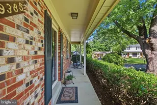 9385 Saddlemount Ct, Springfield, VA 22153 - Photo 5