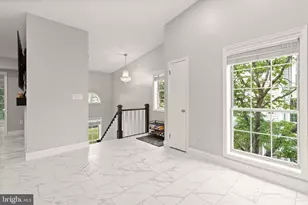 7753 Willow Point Dr, Falls Church, VA 22042 - Photo 5