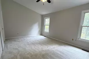 8442 Springfield Oaks Dr, Springfield, VA 22153 - Photo 9