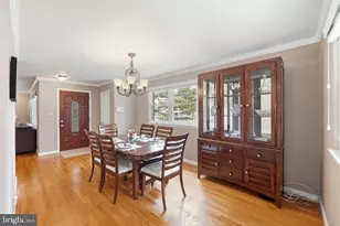 1919 Youngblood St, McLean, VA 22101 - Photo 13