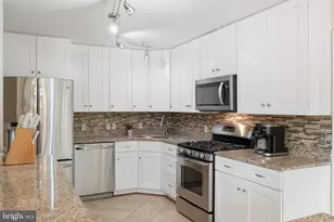 1919 Youngblood St, McLean, VA 22101 - Photo 11