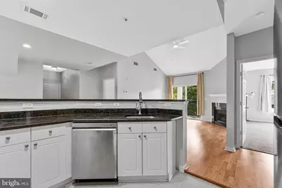 11355 Aristotle Drive #8-413, Fairfax, VA 22030 - Photo 5
