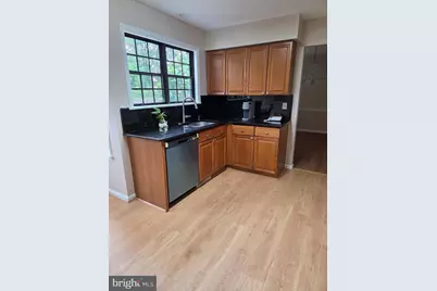 6127 Glen Oaks Court, Springfield, VA 22152 - Photo 7