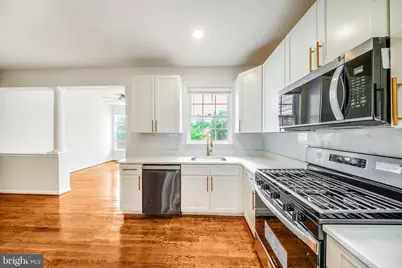 4604 Deerwatch Drive, Chantilly, VA 20151 - Photo 15
