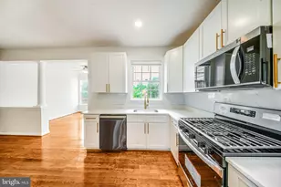 4604 Deerwatch Dr, Chantilly, VA 20151 - Photo 15