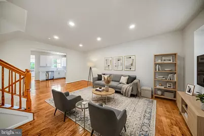4604 Deerwatch Drive, Chantilly, VA 20151 - Photo 7