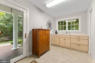 11103 Burywood Ln, Reston, VA 20194 - Photo 19