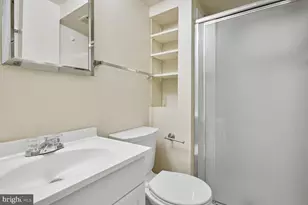 1510 Chatham Colony Ct, Reston, VA 20190 - Photo 17