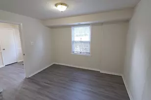 8106 Lakepark Dr, Alexandria, VA 22309 - Photo 11