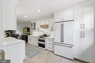 6328 Golf Course Square, Alexandria, VA 22307 - Photo 3