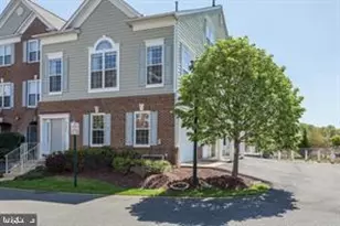 6325 Eagle Ridge Ln, Alexandria, VA 22312 - Photo 1