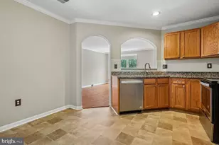 8304 Duck Hawk Way, Lorton, VA 22079 - Photo 11