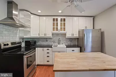 2050 Winged Foot Court, Reston, VA 20191 - Photo 3