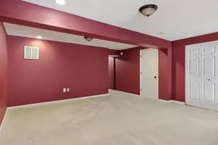 1563 Autumn Ridge Cir, Reston, VA 20194 - Photo 19