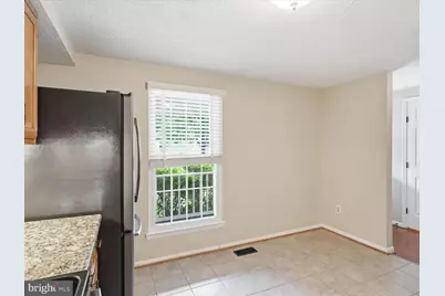 1563 Autumn Ridge Circle, Reston, VA 20194 - Photo 11