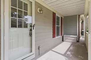 1563 Autumn Ridge Cir, Reston, VA 20194 - Photo 3