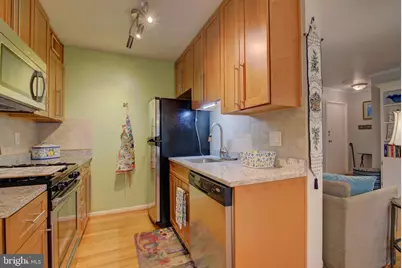 4909 Americana Drive #T6, Annandale, VA 22003 - Photo 7