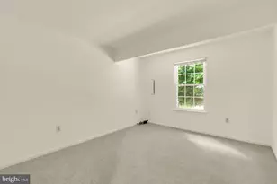 10224 Faire Commons Ct, Burke, VA 22015 - Photo 31