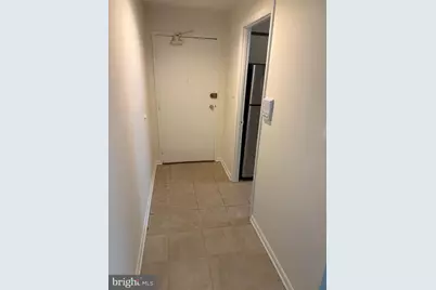 1942 Kennedy Drive #201, McLean, VA 22102 - Photo 5