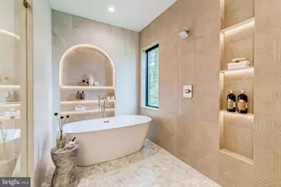 6214 Loch Raven Dr, McLean, VA 22101 - Photo 43