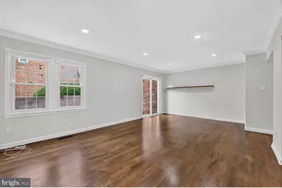 7426 Hallcrest Drive, McLean, VA 22102 - Photo 13
