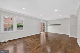 7426 Hallcrest Dr, McLean, VA 22102 - Photo 13