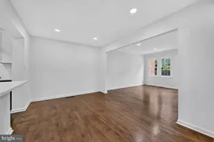 7426 Hallcrest Dr, McLean, VA 22102 - Photo 11