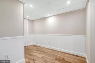8704 Greystone Pl, Alexandria, VA 22309 - Photo 9