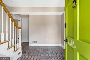 8704 Greystone Pl, Alexandria, VA 22309 - Photo 3