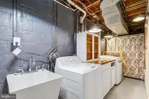 8704 Greystone Pl, Alexandria, VA 22309 - Photo 11