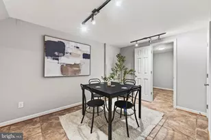1427 Green Run Ln, Reston, VA 20190 - Photo 35