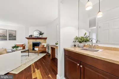 1427 Green Run Lane, Reston, VA 20190 - Photo 9