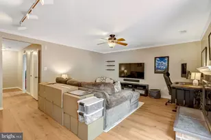 9944 Whitewater Dr, Burke, VA 22015 - Photo 39