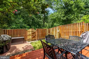 9944 Whitewater Dr, Burke, VA 22015 - Photo 45